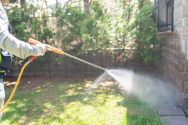 Best Exterminator Services  in Hillside Lake, NY